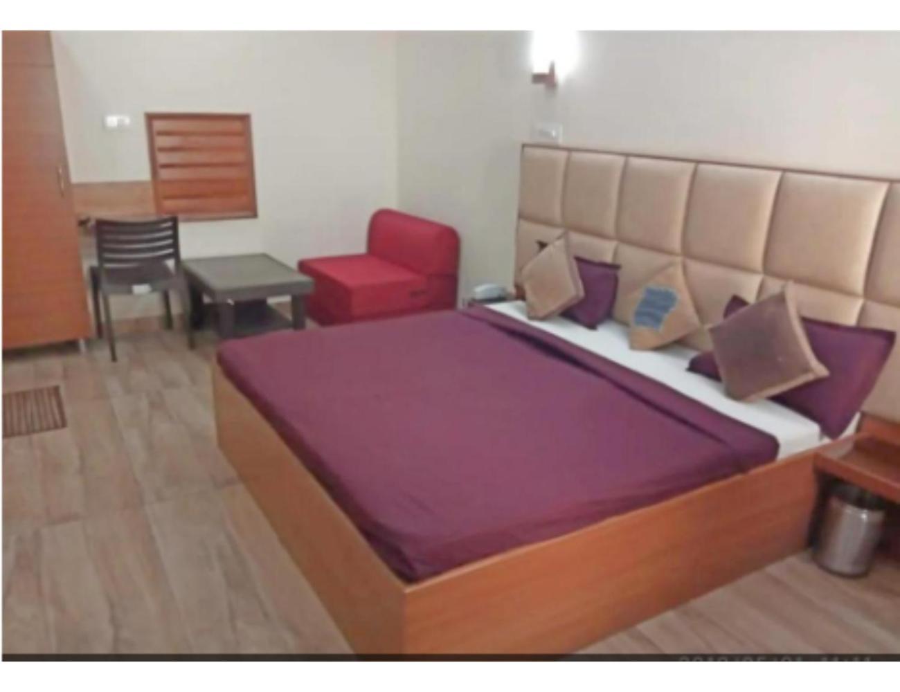 Hotel Basera Guest House, Saharanpur Εξωτερικό φωτογραφία
